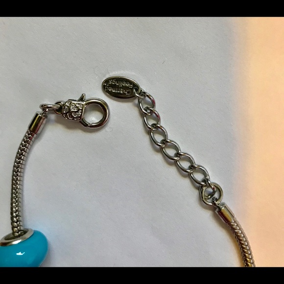 Charm bracelet - Picture 4 of 5
